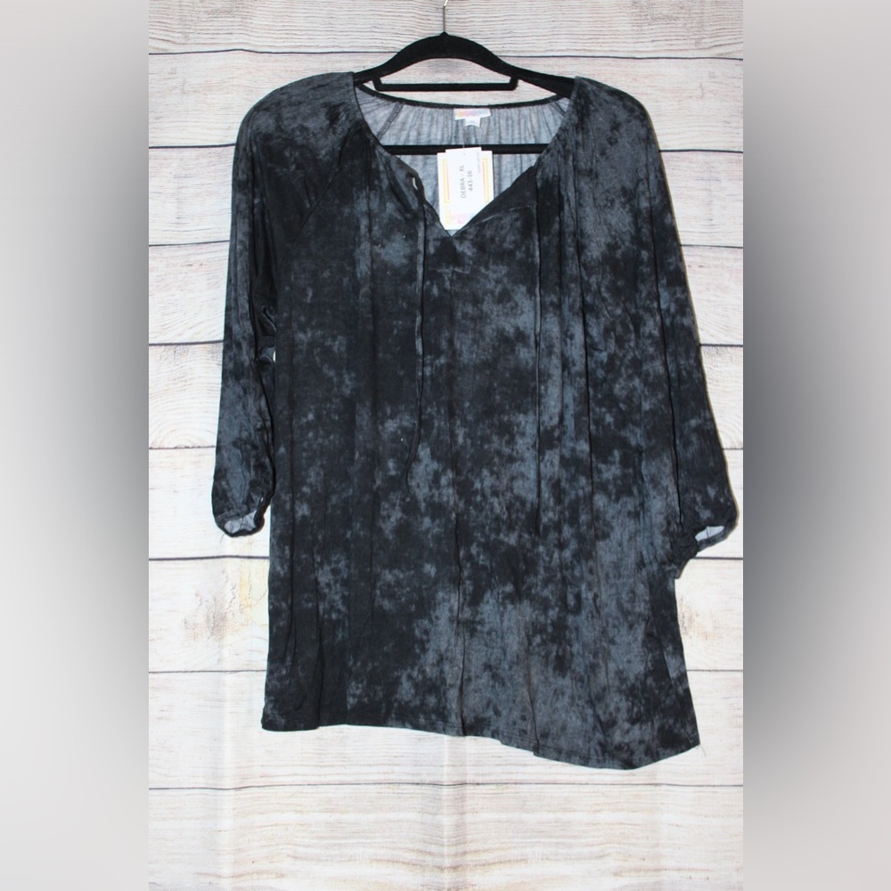 NWT Tie-dye, black and gray Lula roe style Debra XL